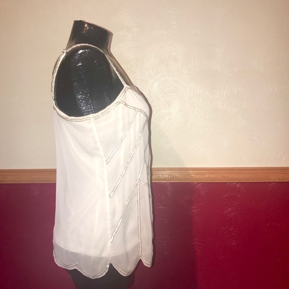 White House | Black Market Tank - Picture 2 of 5